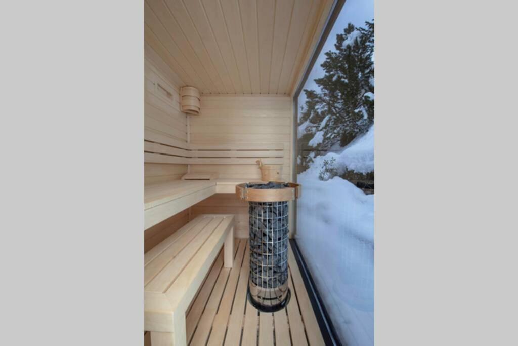 Exklusives Chalet Mit Traumhafter See- Und Bergsicht Seelisberg Esterno foto